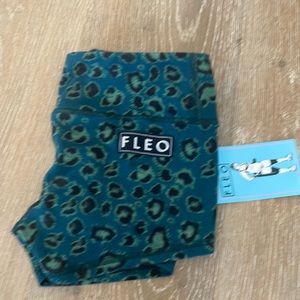 FLEO shorts size XS 2inch inseam